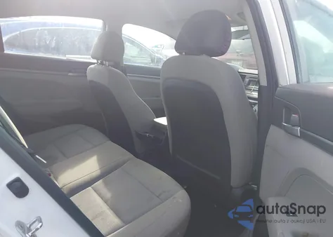 2017 Hyundai Elantra Se z USA, uszkodzony, nr VIN 5NPD74LF2HH199359